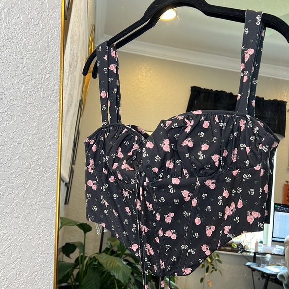 House of CB ‘Gene’ Black Floral Rose Corset Bustier - Picture 12 of 13